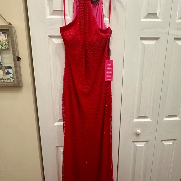 Betsy & Adam: Halter Neck Sheath Gown - Picture 5 of 6